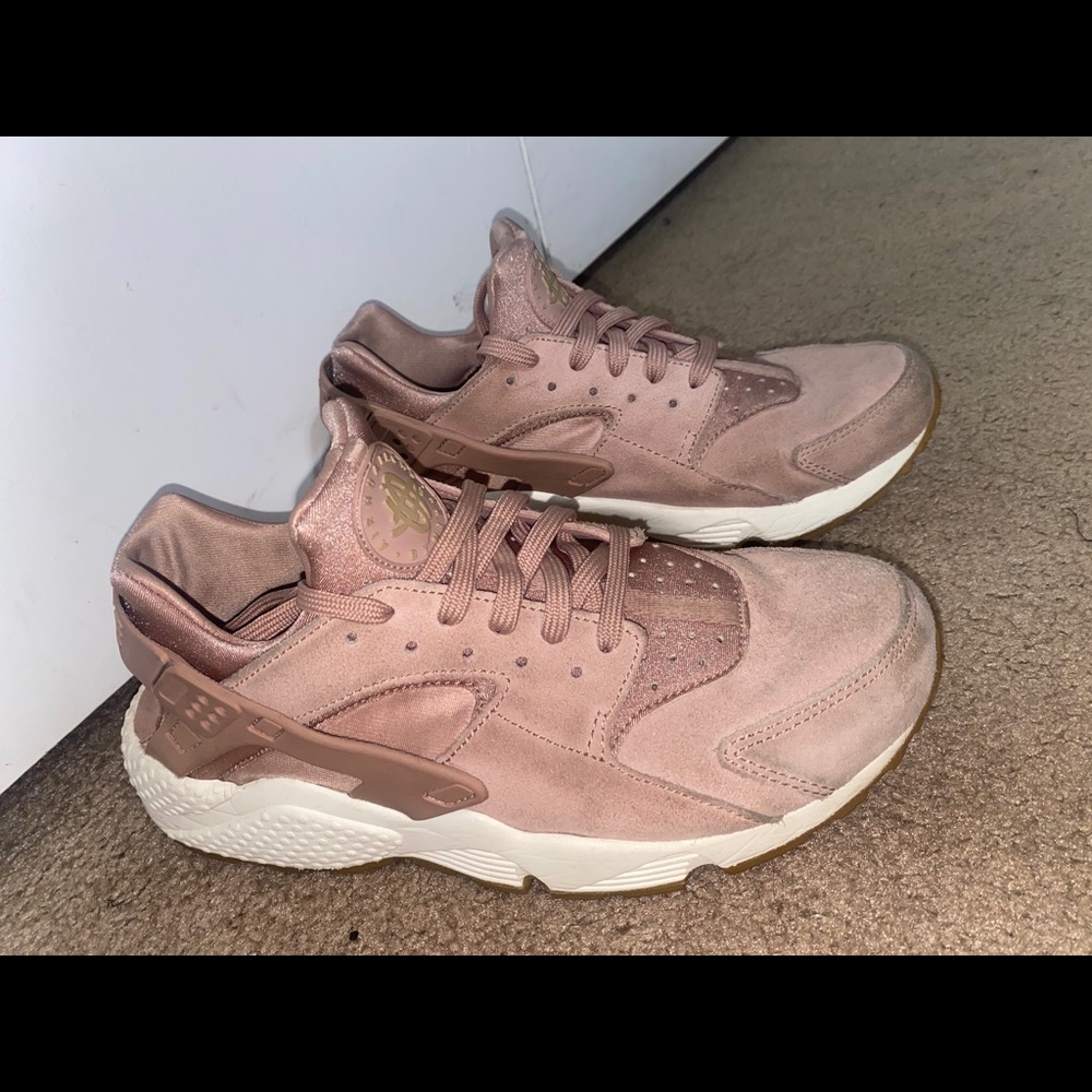 Nike huaraches